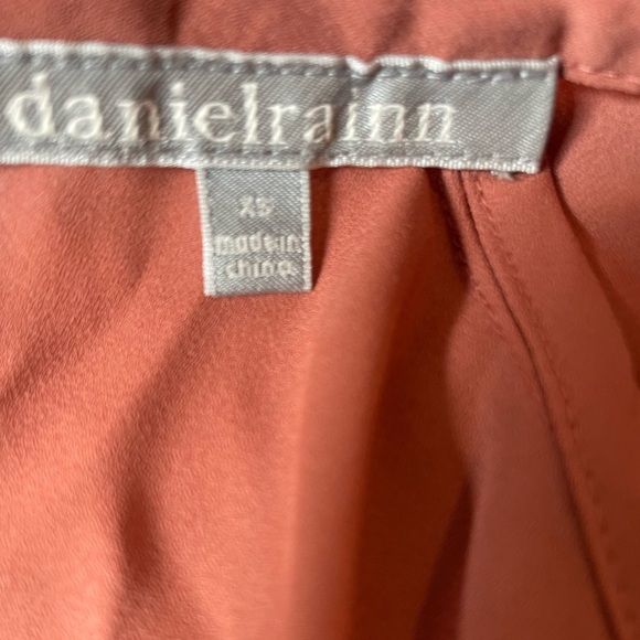 Daniel Rainn Smocked Mixed Media 3/4 Sleeve Blouse - Picture 5 of 6